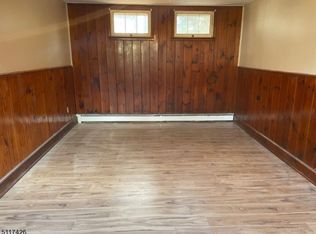 16 E Elro Dr #A, Oak Ridge, NJ 07438