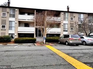 5606 Bloomfield Dr APT 4, Alexandria, VA 22312