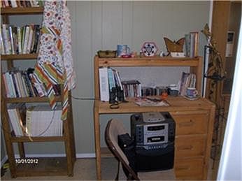4th image of 419 Perkins Ave
