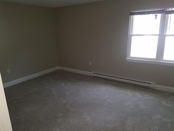 3rd image of 17 Anderson Ave #10988410