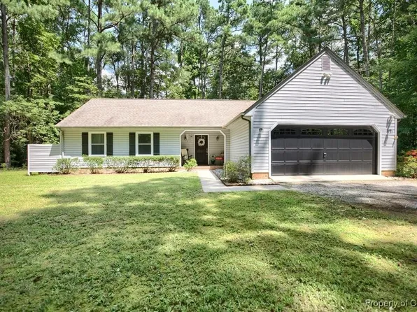 4445 Bufflehead Dr, Gloucester, VA 23061