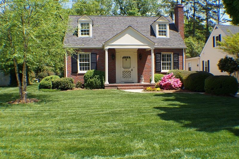 1st image of 612 Myers Ln