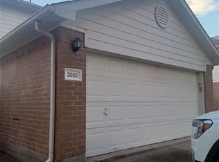 2050 Greencrest Dr, Missouri City, TX 77489