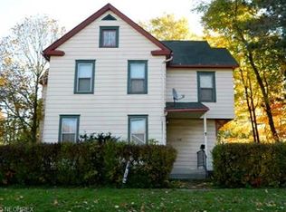 132 Vine St, Ravenna, OH 44266