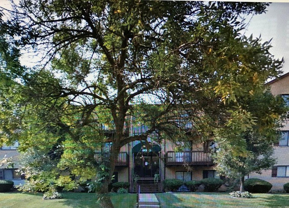 1st image of 2055 Woodtrail Dr APT 105