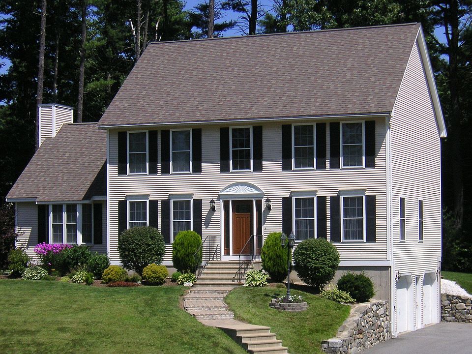 Center Entry Colonial