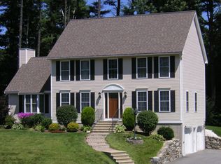 13 Autumn Glen Cir, Nashua, NH 03062