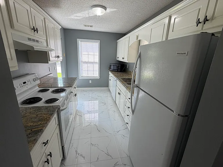 104 Singletree Ln — Photo 11