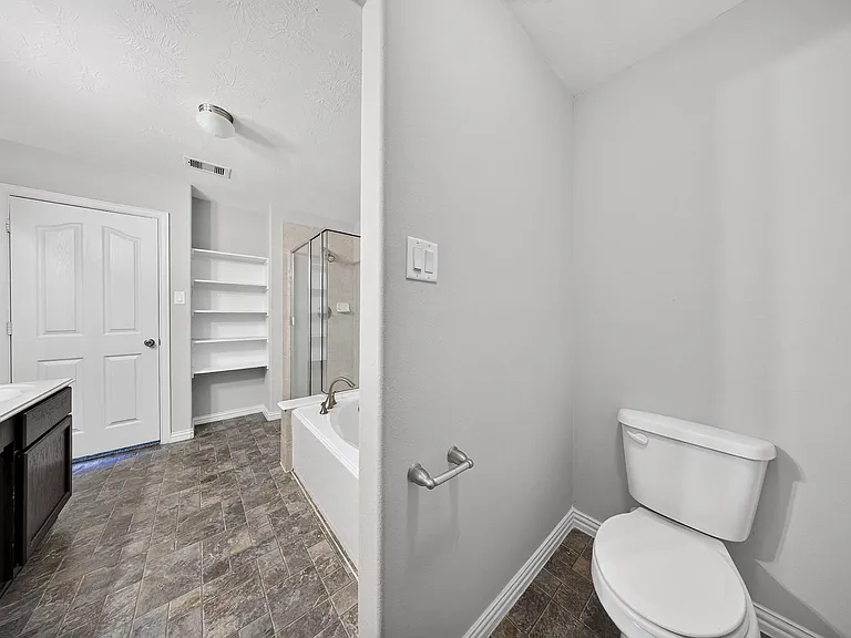 11515 Champions Green Dr — Photo 15