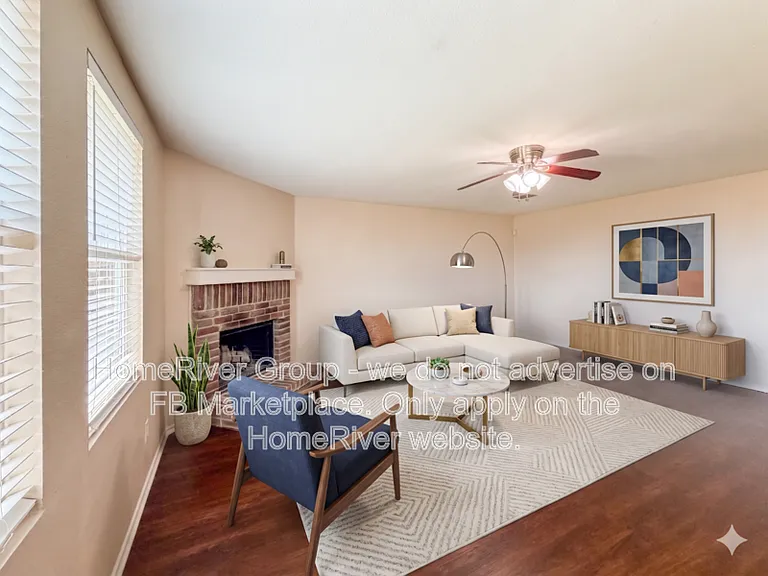 3013 Meadow Bluff Dr — Photo 2