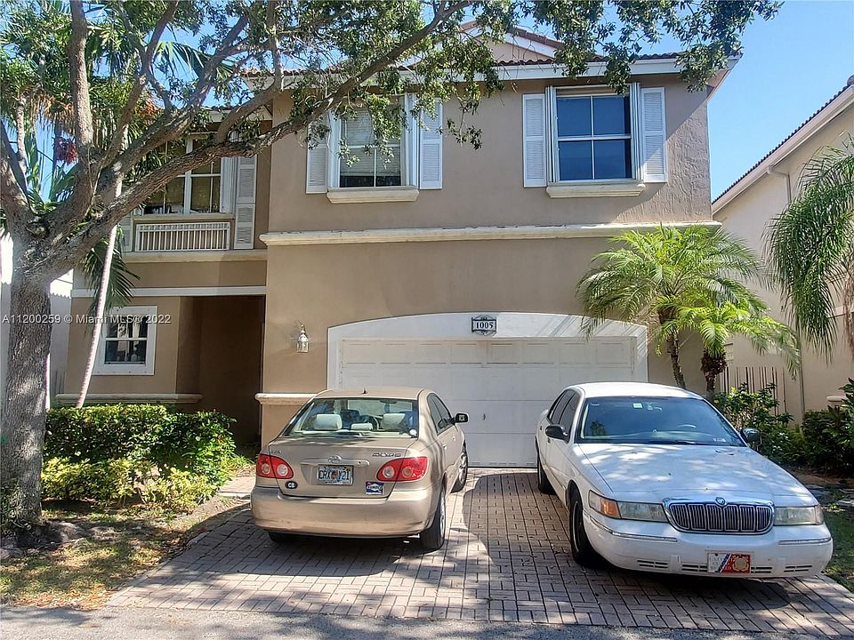 1st image of 1005 Corkwood St