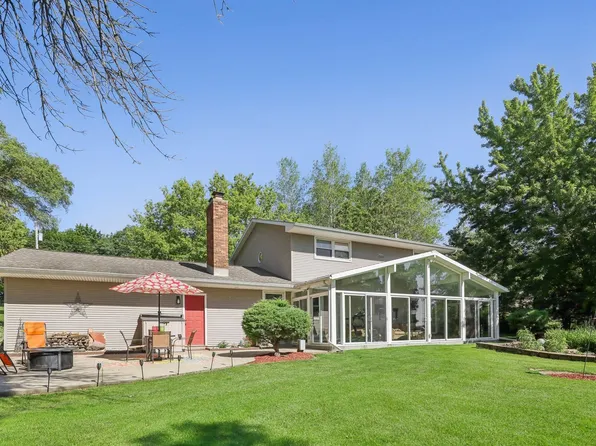 5088 Oak Park Rd, Marshall, WI 53559
