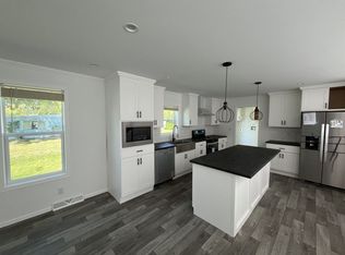 7801 88th Ave #85, Pleasant Prairie, WI 53158