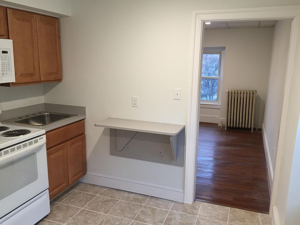 1st image of 1429 N Clayton St APT 5