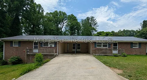182 Ewart Dr Photo 1 182 Ewart Dr Photo 1