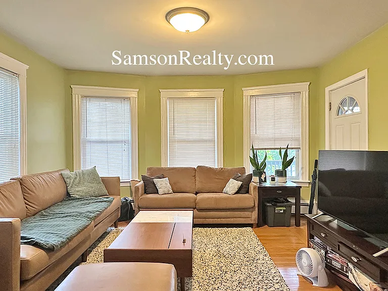 133 4th St #1 — Photo 7