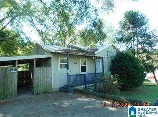 19 Lakeside Dr, Childersburg, AL 35044