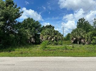 417 Pebble Beach Ln, Punta Gorda, FL 33982