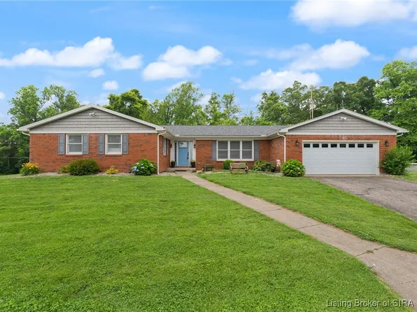 4225 & 4229 Moberly Road NW, Depauw, IN 47115