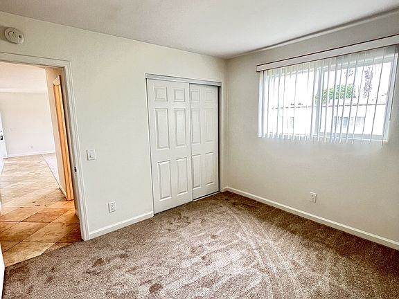 5th image of 975 Laguna Dr #10