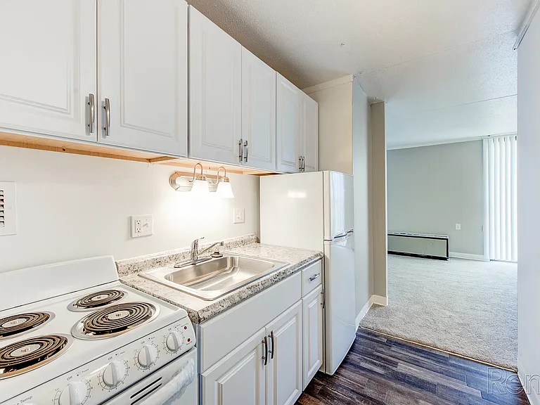 Brookview Place Apartments — Photo 18