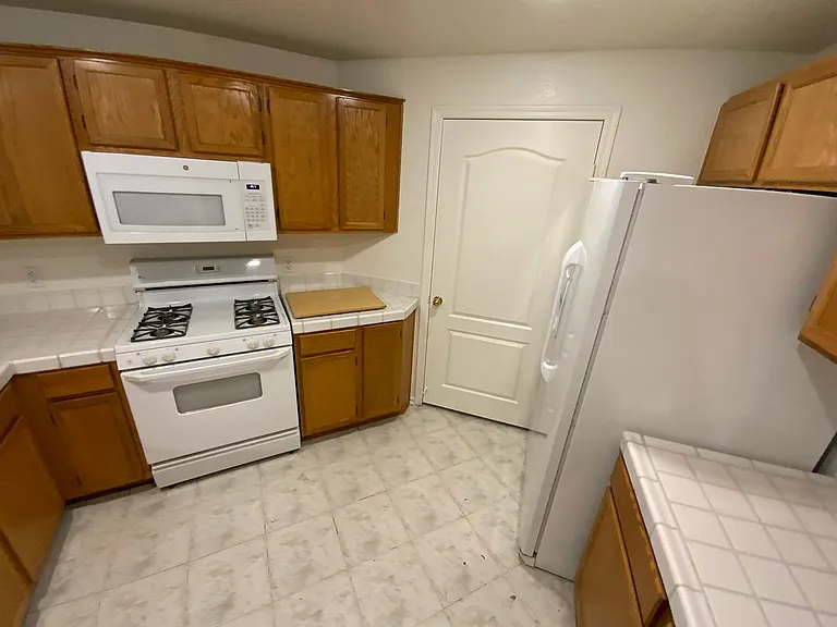 7400 W Flamingo Rd #1039 — Photo 6