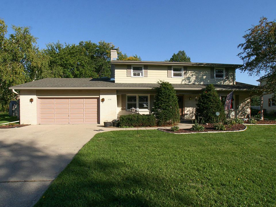 1st image of 1078 Laramie Ln