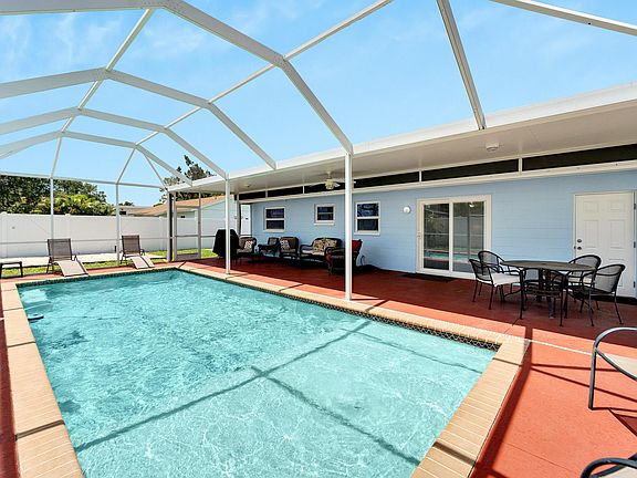 4th image of 412 Flamingo Dr
