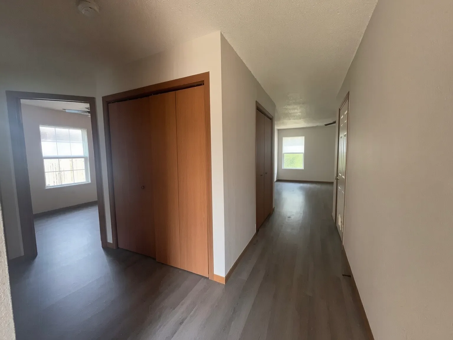 3 bed, 1228 sqft, $1,505 — Photo 4