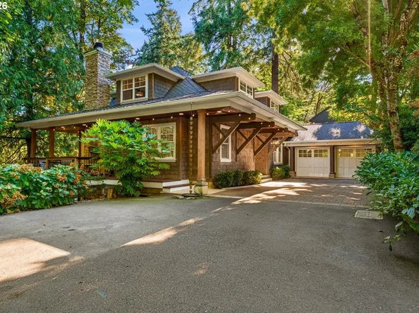 3788 Calaroga Dr, West Linn, OR 97068