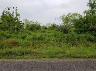 124 Bermuda Dr, Rockport, TX 78382