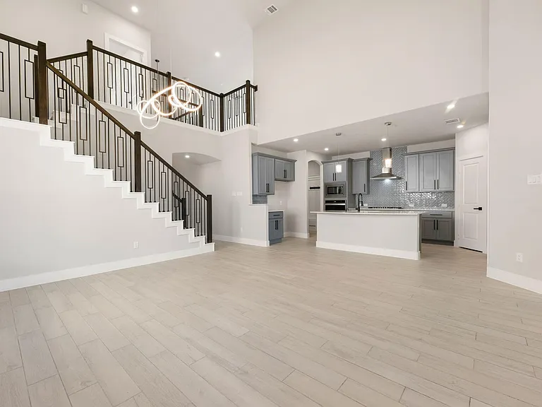 1221 Woodflower Dr — Photo 6