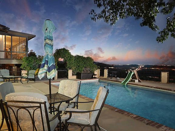 4th image of 36456 El Camino Dr