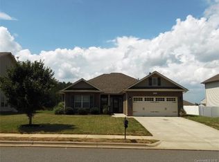 109 Jobe Dr, Statesville, NC 28677