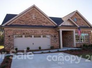 1013 Courtyard Ct #13, Tega Cay, SC 29708