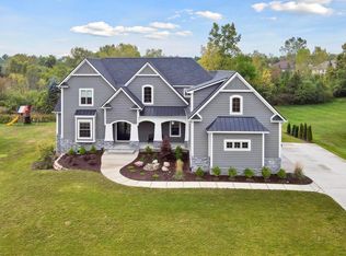 4132 Timber Ridge Dr, Ann Arbor, MI 48108