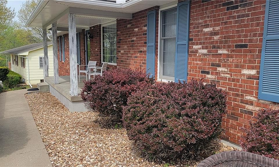 525 Brown Circle Dr, Osawatomie, KS 66064 Zillow