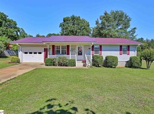 263 Parsons Rd, Woodruff, SC 29388
