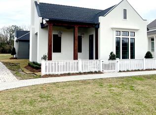 2825 Courtyard Ln, Baton Rouge, LA 70820