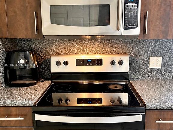 5th image of 2475 NW 16th Street Rd APT 513