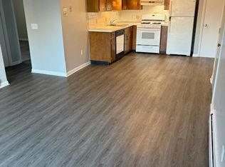 1 Cassidy Ln APT 9, Medway, MA 02053