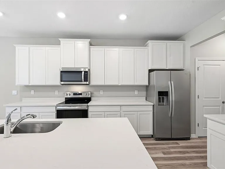 10497 Farm Hill Ave — Photo 32
