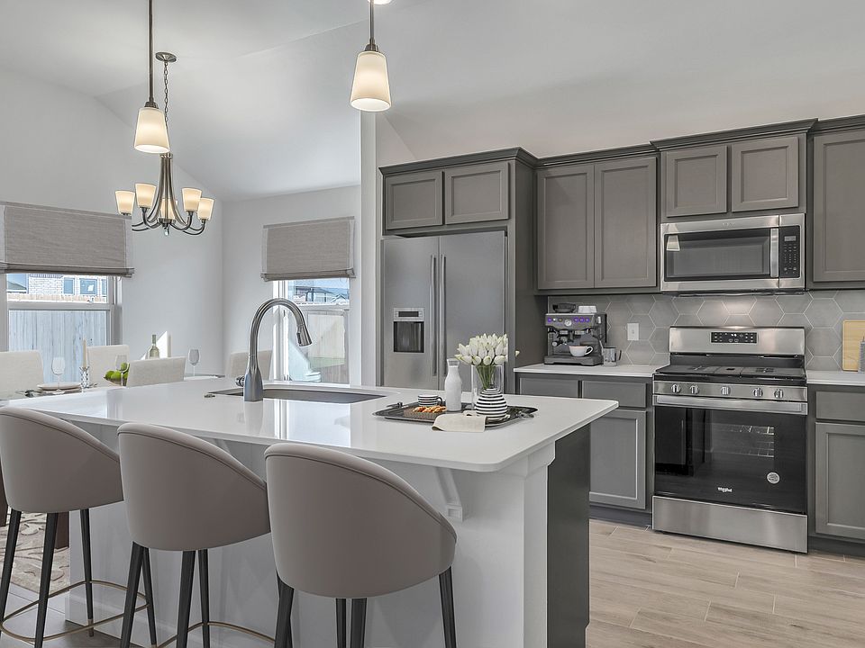 Kitchen Dining Area