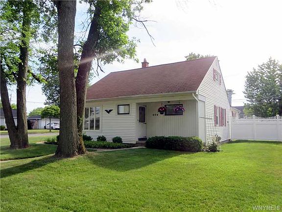 3rd image of 404 Wendel Ave