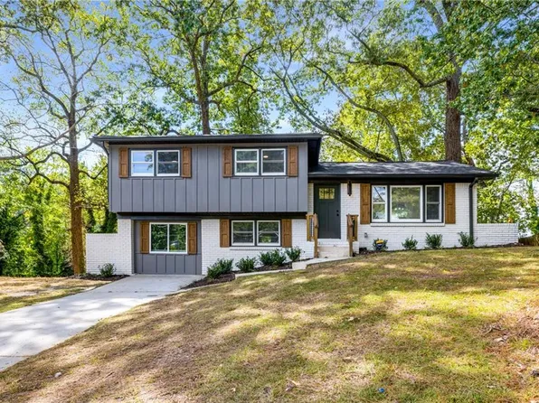 1483 Town Country Dr, Atlanta, GA 30316