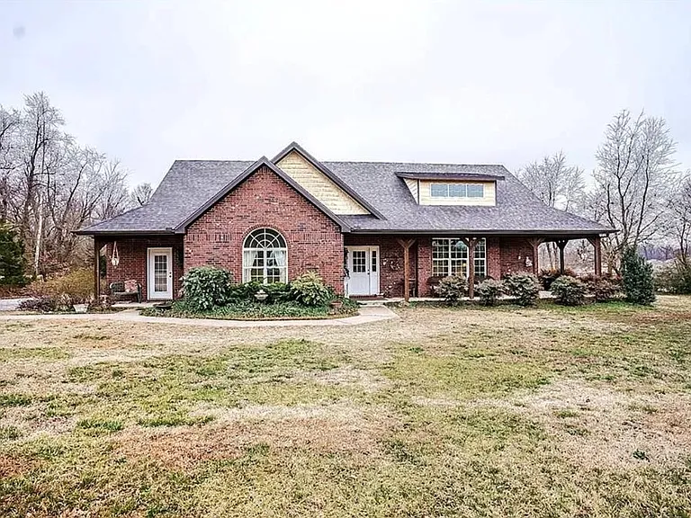 1577 W Centerton Blvd — Photo 1