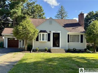 265 Perry St, East Aurora, NY 14052