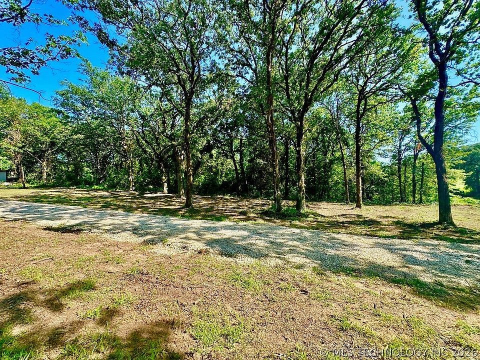 1st image of 2142 Edge Rd