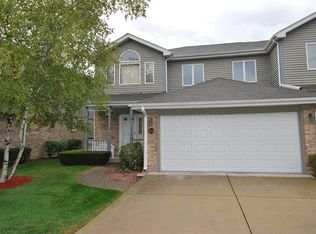 104 Meadowlark Dr, Countryside, IL 60525