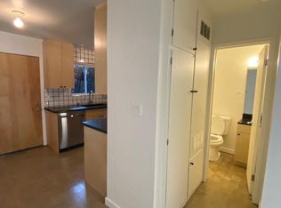 6072 La Prada St APT 7, Los Angeles, CA 90042